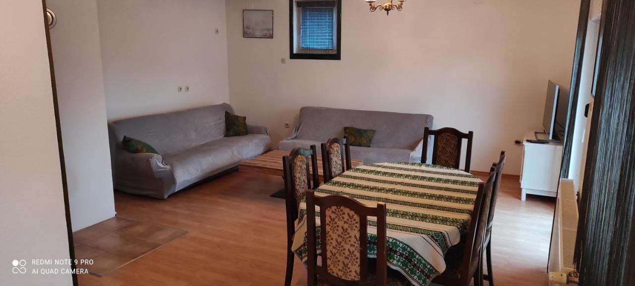 Apartman Mwa Славонски-Брод Экстерьер фото